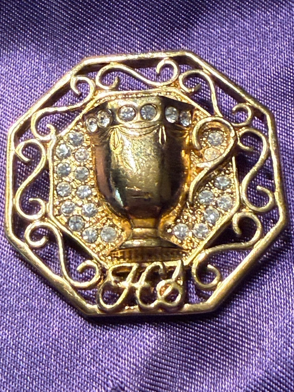 Vintage AVON Honor Society Gold Tone Cup Brooch with Clear Crystals
